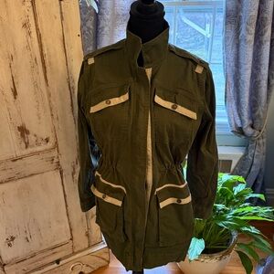 Cabi Military Style Zip up jacket. Green. Olive Green. Size Small.